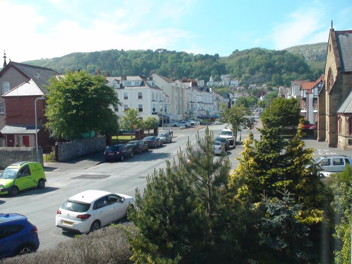 Bodeuron Guest House Llandudno Exterior photo